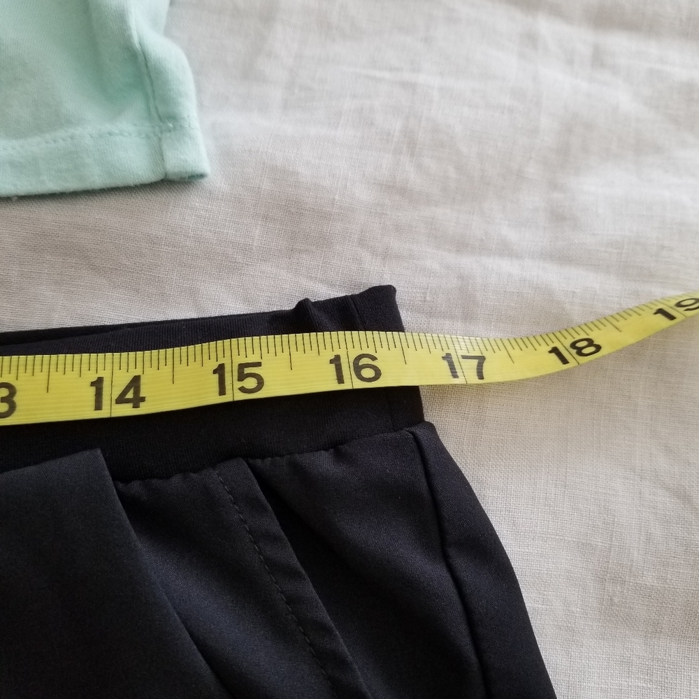 Fabletics Black Ruffle Skort With Pockets - image 6